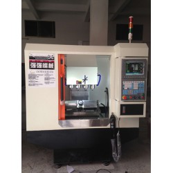 數(shù)控精雕機(jī)生產(chǎn)廠家，[強(qiáng)強(qiáng)機(jī)械]數(shù)控精雕機(jī)高精度 壽命長(zhǎng)