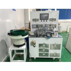 供應東莞地區(qū)具有口碑的鍵盤開關(guān)組裝機 鍵盤組裝機