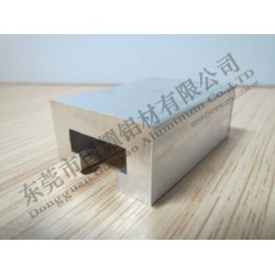 東莞機(jī)械手鋁型材上哪買比較好，南海機(jī)械手鋁型材供應(yīng)
