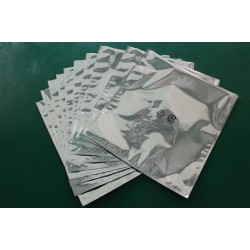 防靜電鍍鋁袋，專業(yè)生產(chǎn)防靜電阻隔包裝，電子產(chǎn)品包裝