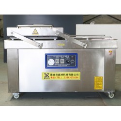 廠家定制帶湯汁產(chǎn)品真空包裝機(jī)，人參酒真空包裝機(jī)