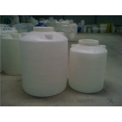 1噸水箱2噸水箱3噸水箱5噸水箱PE水箱，重慶水箱生產(chǎn)廠家