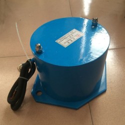 CZ100電磁倉壁振動器/新鄉(xiāng)宏達(dá)給料機(jī)振動器